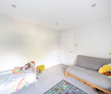 2 bedroom property to rent - Photo 3