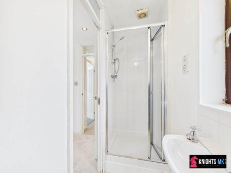 Price £1,500 pcm - Available Now - Unfurnished - Photo 4