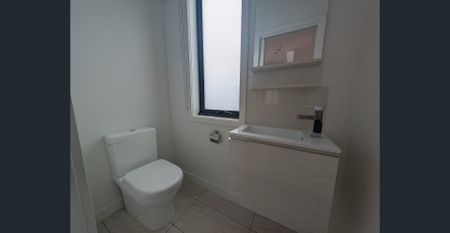 Townhouse living - Photo 5