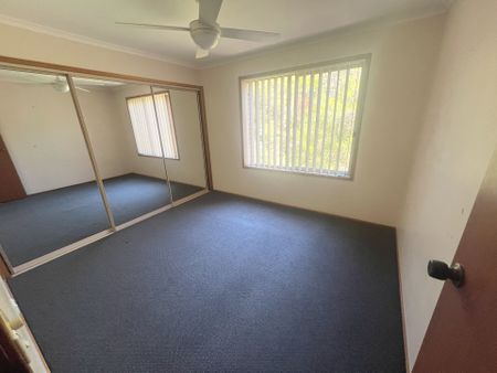 3 Bedroom Unit in Moruya Heads - Photo 3