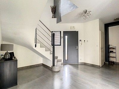 A LOUER - VILLA - Photo 3