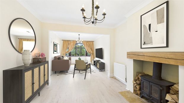 Horsell Way, Woking - 4 bedrooms Property for lettings - Seymours - Photo 1