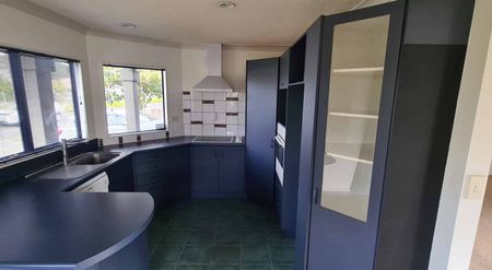 196 Thomas Road, Rototuna North - Photo 4