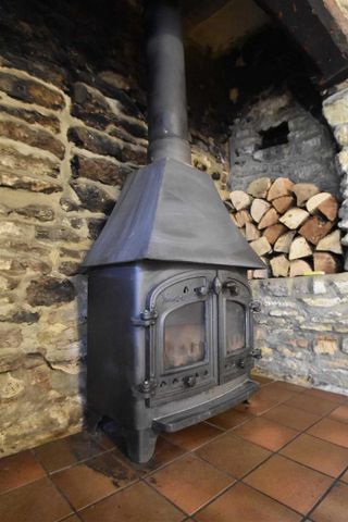 2 bedroom cottage to rent - Photo 3