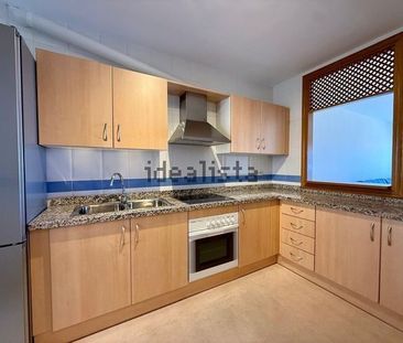 Alquiler de piso en Calle Panticosa - Photo 2