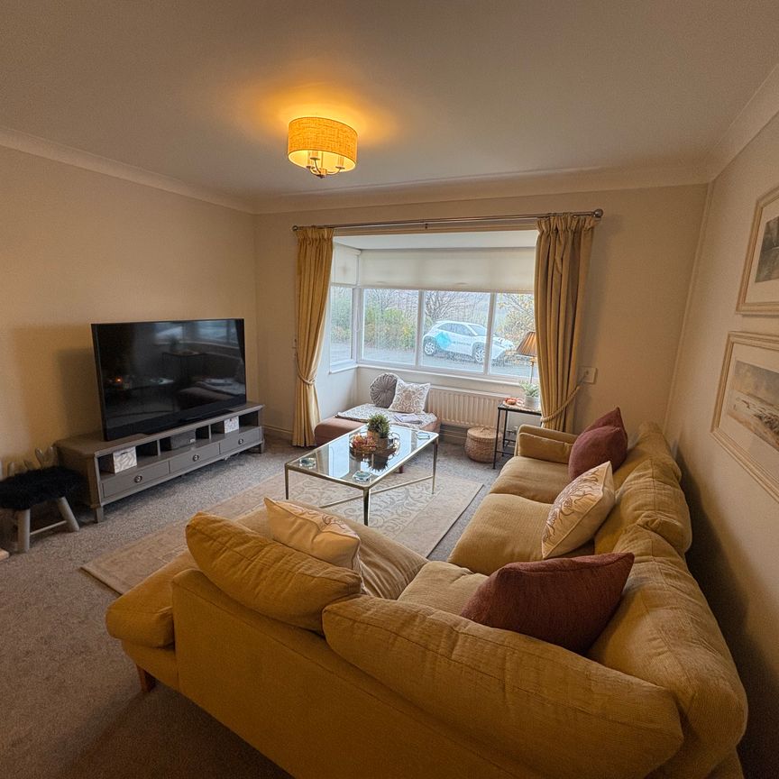 Bryn Hedydd, Llangyfelach, SA6 8BS - Photo 1