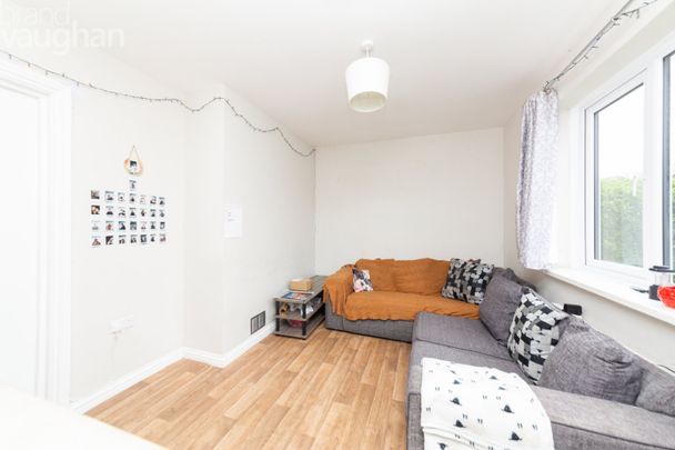 5 bedroom semi-detached house to rent - Photo 1