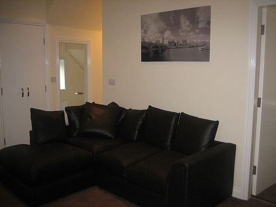 75, Flaxman Avenue - Photo 1