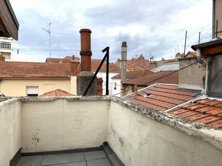 APPARTEMENT T2 BIS A LOUER A ROANNE - CENTRE VILLE - Photo 4