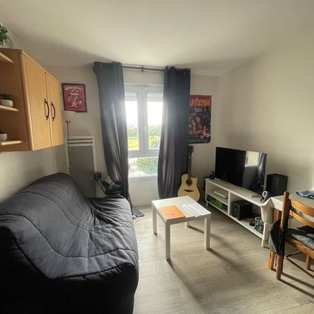 Location Appartement 1 pièce 21m² - Photo 3