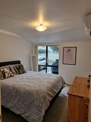 19B Paynters Avenue, Strandon, New Plymouth - Photo 2