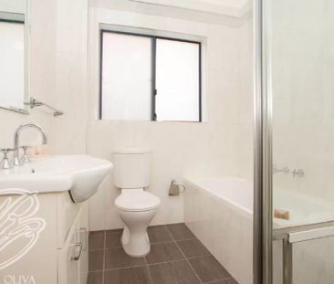 2/5 Church Street, Ashfield - Photo 4