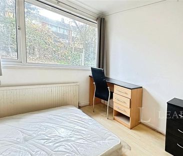 5 bedroom house share to rent - Photo 3