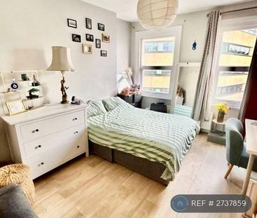 2 bedroom maisonette to rent - Photo 3