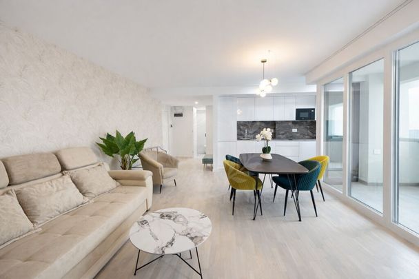 Apartament 3 camere, prima închiriere, ultracentral/ - Photo 1