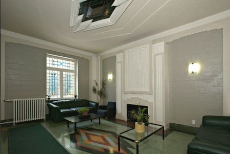 For Lease - 396 Avenue Road Unit# 520, Toronto, Ontario - Photo 2