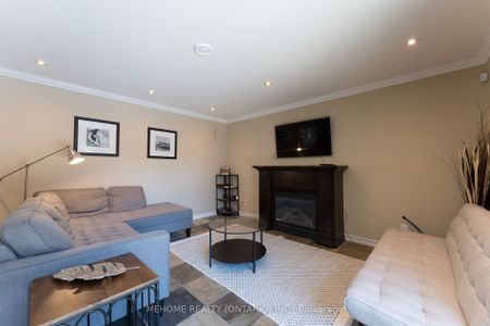 For Lease - 16 Abbottswood Road, Toronto, Ontario - Photo 3