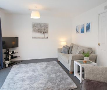 2 bedroom terraced house to rent - Photo 2