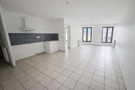 Location Appartement 2 pièces 50m² ROMANS SUR ISERE 26100 - Photo 3
