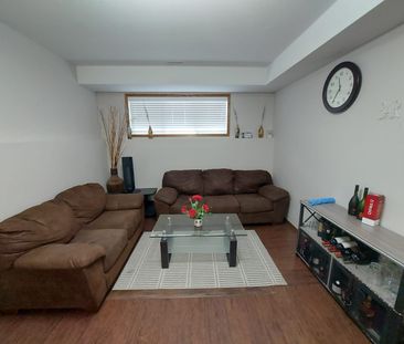 Beautiful 5 Bedroom House In Oriole Park! - Photo 4