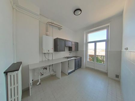 Location Appartement 2 pièces 53m² ROMANS SUR ISERE 26100 - Photo 3