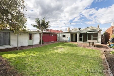 11 MacLean Street, Williamstown - Photo 2