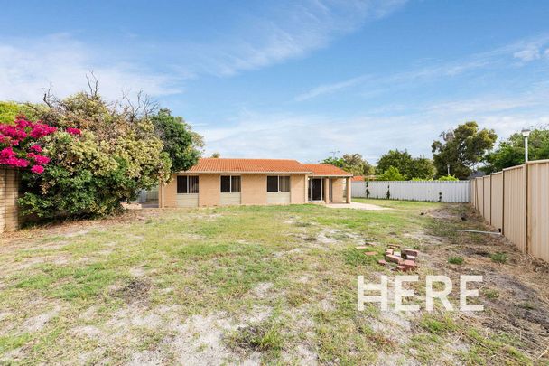 3 Miamba Court, KARAWARA WA 6152 - Photo 1