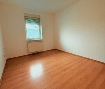 Reihenhaus-ähnliche 2-Zimmer-Erdgeschosswohnung mit Terrasse in Kle... - Foto 1