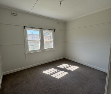 Home For Rent - Photo 5