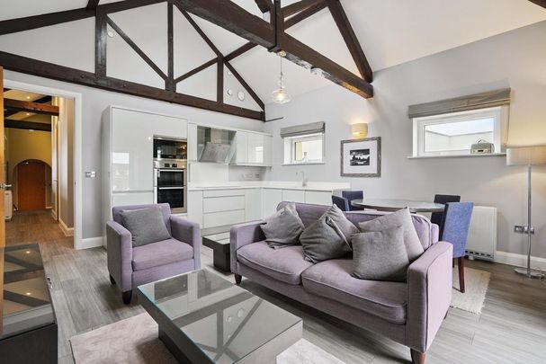 2 bedroom flat to rent - Photo 1