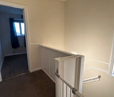 3 bedroom semi-detached house to rent - Photo 6