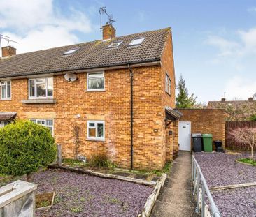 4 bedroom semi-detached house to rent - Photo 5