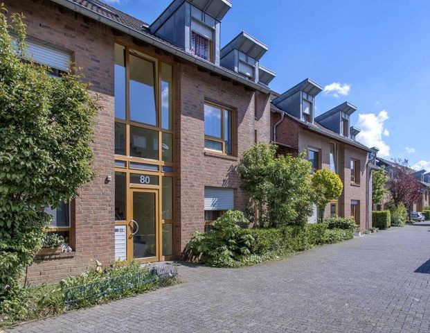 Gemütliche Dachgeschosswohnung mit Schrägen - Foto 1