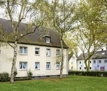 Helle 4-Zimmer-Etagenwohnung in Gelsenkirchen  96,7 m² mit Badfens... - Photo 5