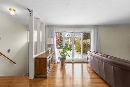 For Lease - 11 Merredin Place, Toronto, Ontario - Photo 3