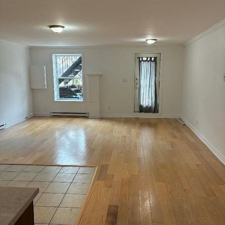 Charmant 41/2 Le Plateau - Photo 4