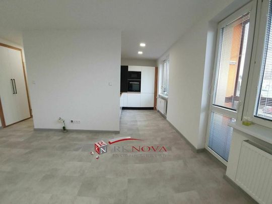 Pronájem bytu 2+1 56 m2 - Фото 1