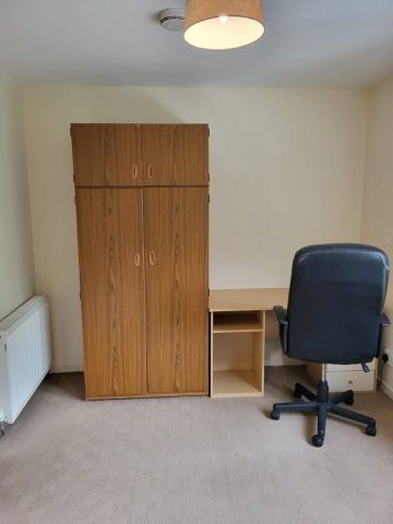 2 Bed Flat, Dumbiedykes Road, EH8 - Photo 4