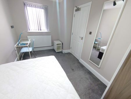 Needham Rd, Kensington. - Photo 5