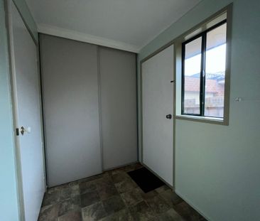 CHARMING 2 BEDROOM UNIT - Photo 6