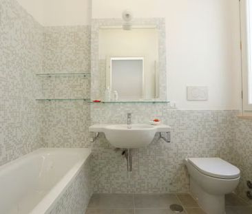 Via dei Savorelli, Rome, Lazio 00165 - Photo 4