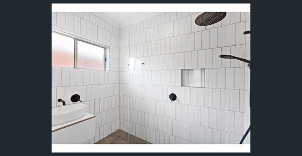 AIR-CONDITONED PRIVATE MODERN DUPLEX IN SOUGHT AFTER AREA - Photo 1