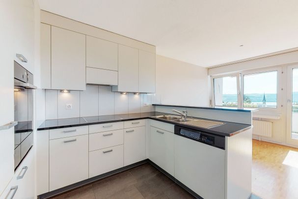 Joy of life begins at home - Photo 1