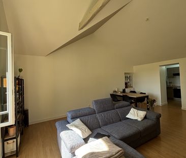 Poitiers Sud, Appartement de caractère de type 3 avec place de parking - Photo 5
