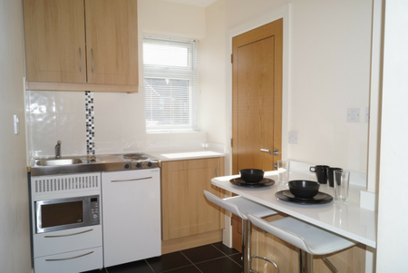 Studio to rent - Photo 5