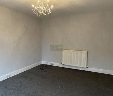 2 bedroom semi-detached house to rent - Photo 2