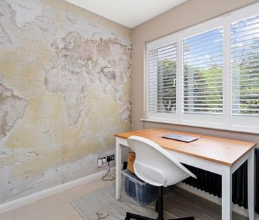 4 bedroom detached house to rent - Photo 4