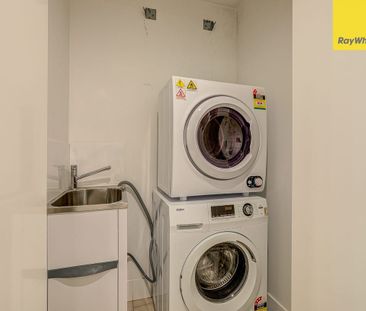 Conveniently Located Two Bedroom Apartment - Photo 1