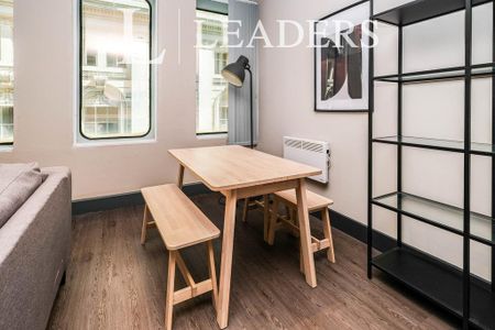 1 bedroom flat to rent - Photo 4