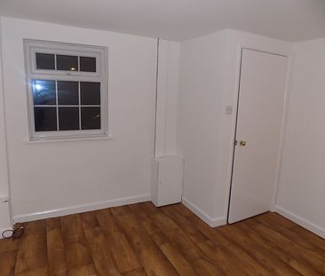 Tavern Cottages - Photo 6